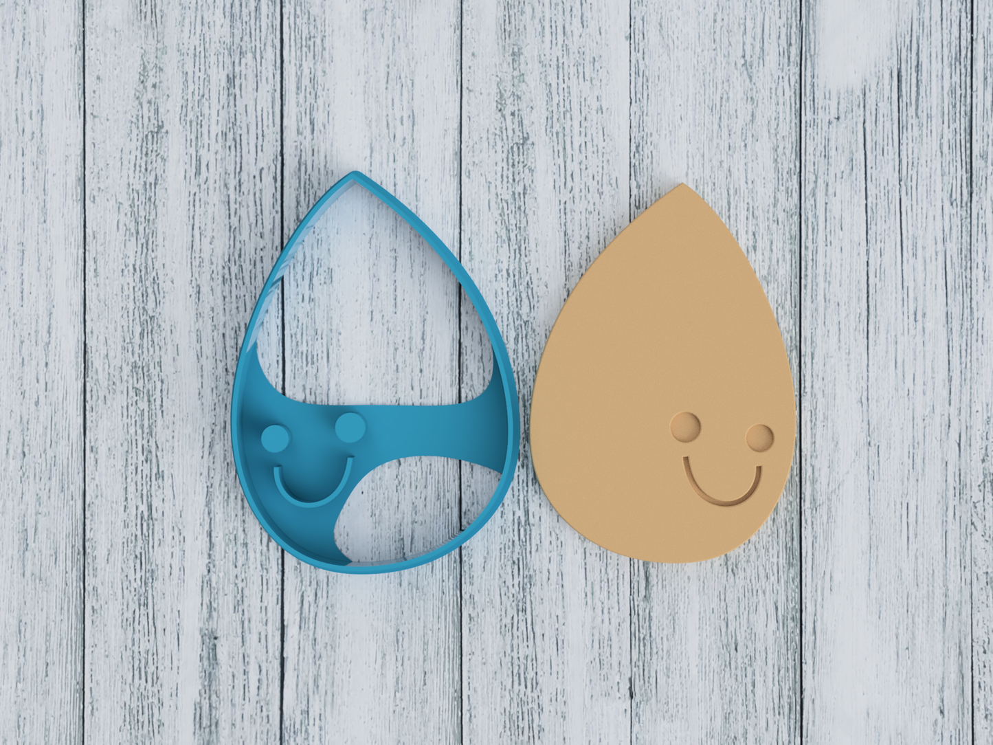 Cartoon Makeup Blender - Cookie Cutter / Sugar Cookie / Fondant / Clay (0165)
